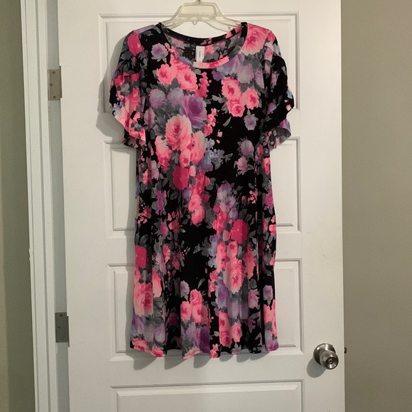 Honeyme Dresses & Skirts - Honey me dress